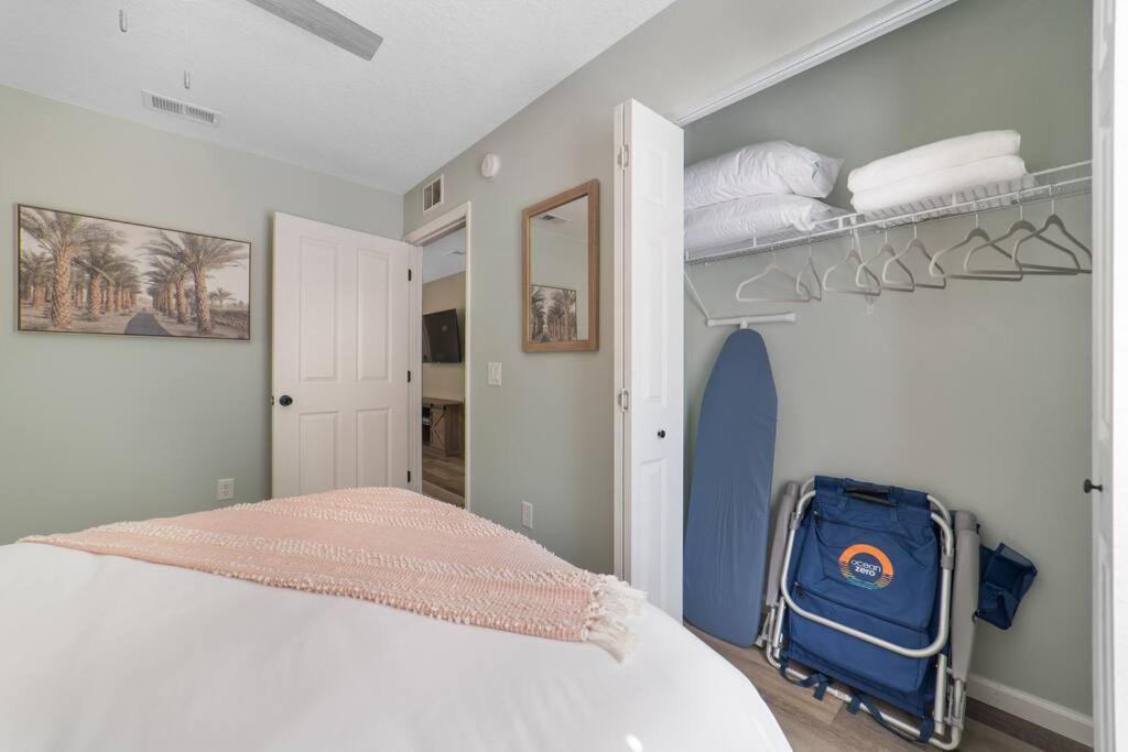 New Modern Bungalow Close To Downtown! Fully Fenced Yard St. Augustine Buitenkant foto